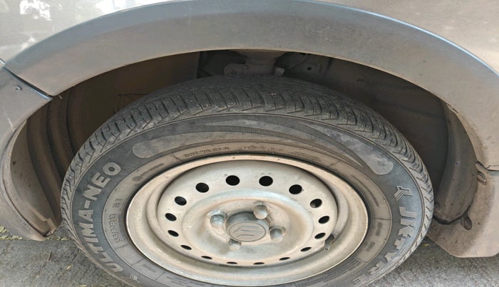 2021 Maruti New Wagon-R LXI CNG 1.0, Petrol, Manual, 61,249 km, tyre