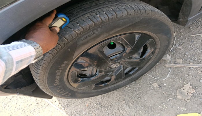 2022 Tata PUNCH ADVENTURE RHYTHM CAMO EDITION AMT, Petrol, Automatic, 39,250 km, tyre