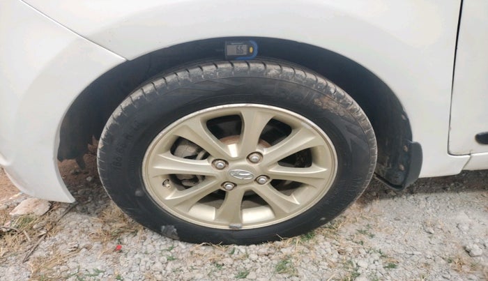 2014 Hyundai Grand i10 ASTA AT 1.2 KAPPA VTVT, Petrol, Automatic, 76,738 km, tyre