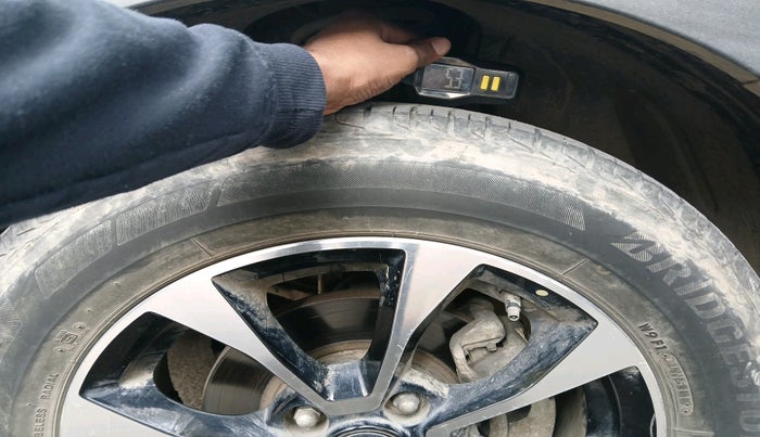 2020 Tata NEXON XZ PLUS PETROL, Petrol, Manual, 44,817 km, tyre