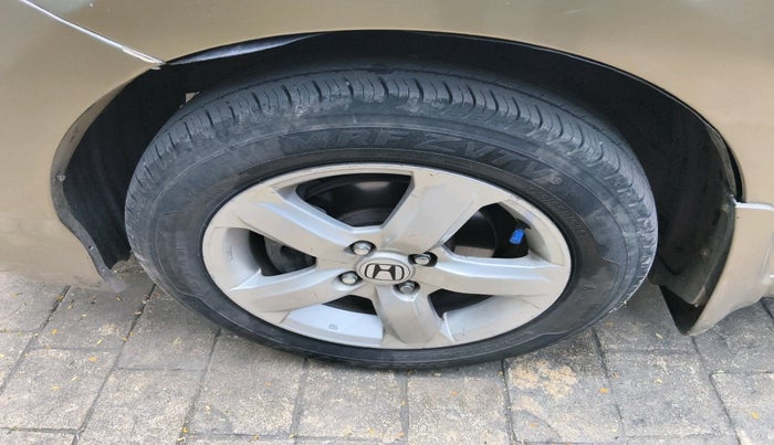 2010 Honda City 1.5L I-VTEC V MT, Petrol, Manual, 70,352 km, tyre