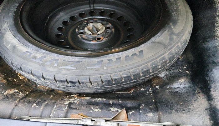 2010 Honda City 1.5L I-VTEC V MT, Petrol, Manual, 70,352 km, tyre