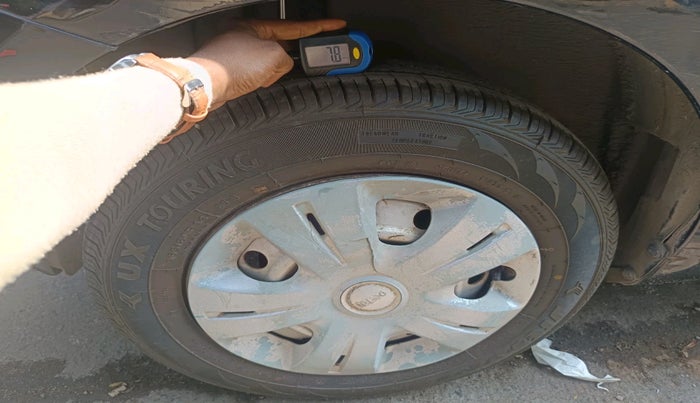 2011 Maruti Swift LXI, Petrol, Manual, 14,380 km, tyre