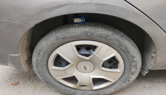 2015 Maruti Ciaz VDI+ SHVS, Diesel, Manual, 1,17,326 km, tyre