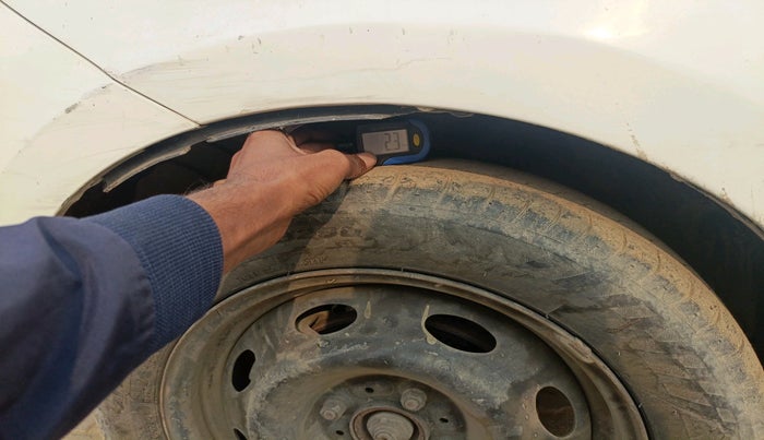 2016 Tata Zest XMS PETROL, Petrol, Manual, 74,255 km, tyre