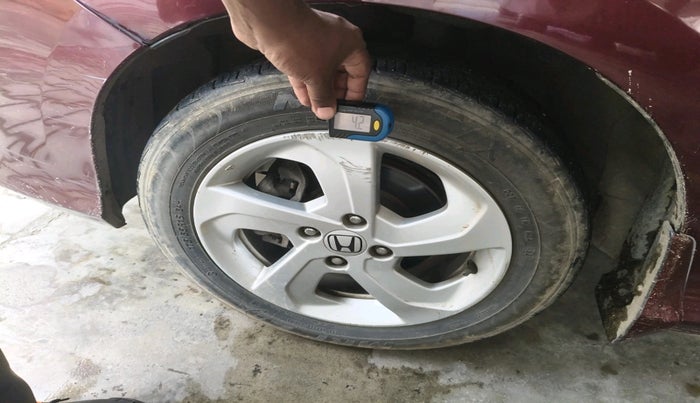 2015 Honda City 1.5L I-VTEC V MT, Petrol, Manual, 74,891 km, tyre