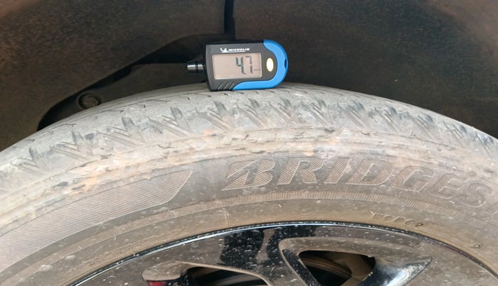 2022 Tata Safari XZA PLUS DARK EDITION, Diesel, Automatic, 48,452 km, tyre