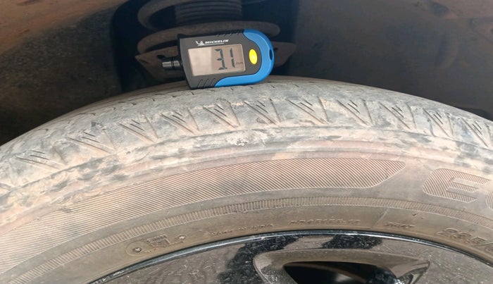 2022 Tata Safari XZA PLUS DARK EDITION, Diesel, Automatic, 48,452 km, tyre