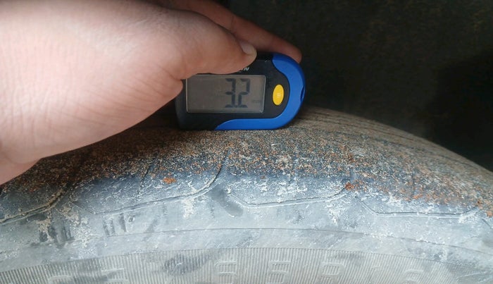 2017 Hyundai Creta E PLUS 1.4 DIESEL, Diesel, Manual, 68,915 km, tyre