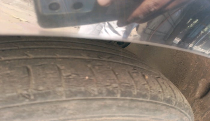 2016 Skoda Superb L&K 1.8 TSI AT, Petrol, Automatic, 28,147 km, tyre