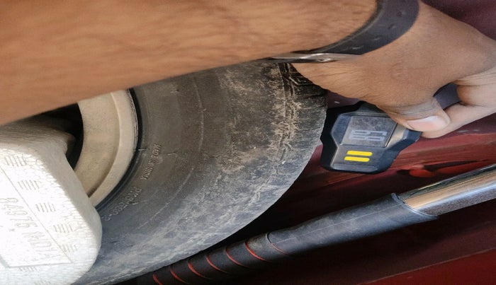 2017 Nissan Micra XV CVT, Petrol, Automatic, 53,000 km, tyre