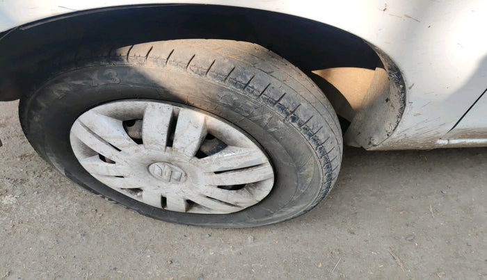 2020 Maruti Alto LXI, Petrol, Manual, 82,874 km, tyre