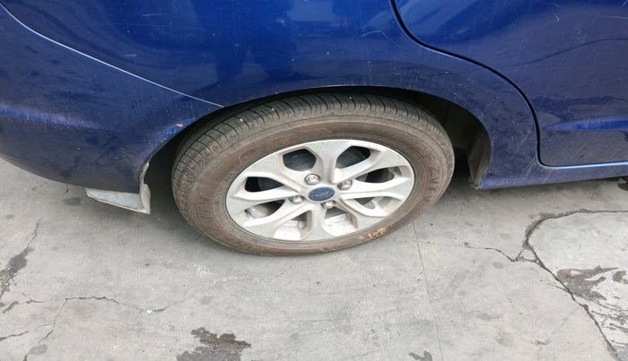 2016 Ford Figo Aspire TITANIUM PLUS 1.2 PETROL, Petrol, Manual, 38,502 km, tyre