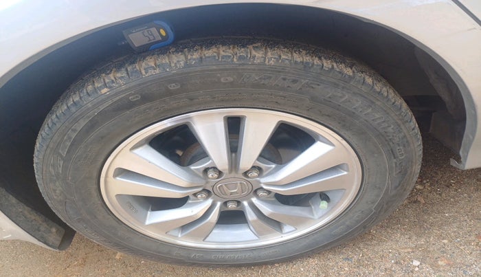 2010 Honda Accord 2.4L I-VTEC MT, Petrol, Manual, 99,026 km, tyre