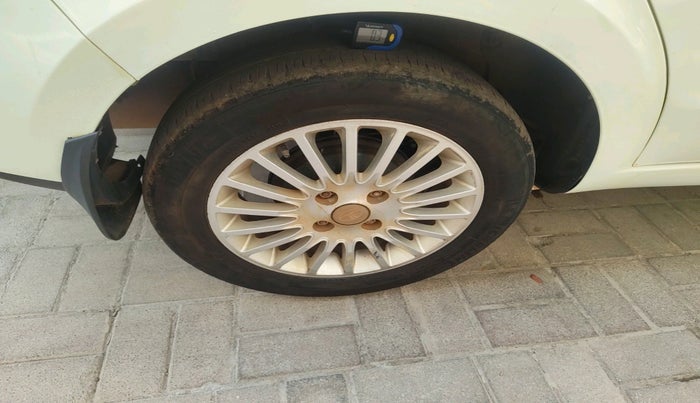 2015 Tata Zest XTA F-TRONIC DIESEL, Diesel, Automatic, 1,65,384 km, tyre