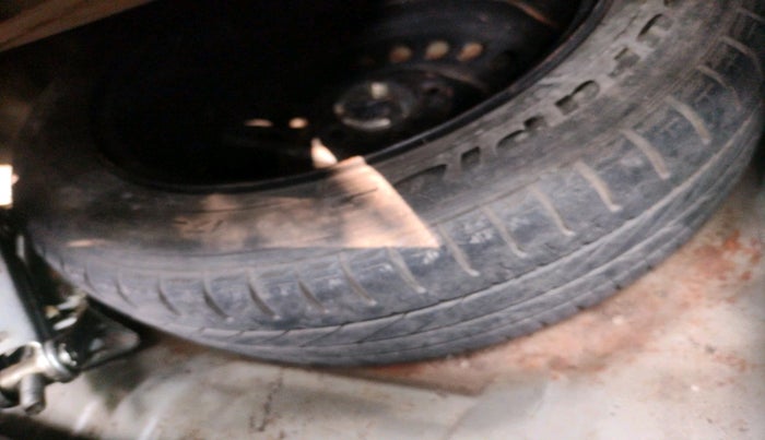 2012 Honda City 1.5L I-VTEC V MT, Petrol, Manual, 1,35,265 km, tyre