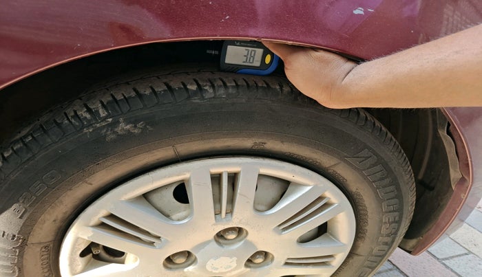 2016 Hyundai i10 MAGNA 1.1, Petrol, Manual, 44,093 km, tyre