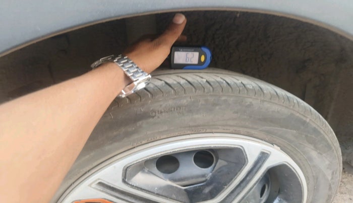 2019 Tata NEXON KRAZ MT PETROL, Petrol, Manual, 69,589 km, tyre