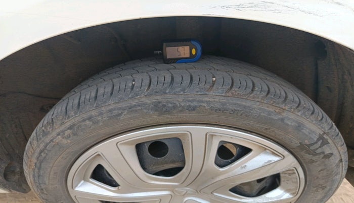 2022 Tata ALTROZ XT PETROL, Petrol, Manual, 27,219 km, tyre