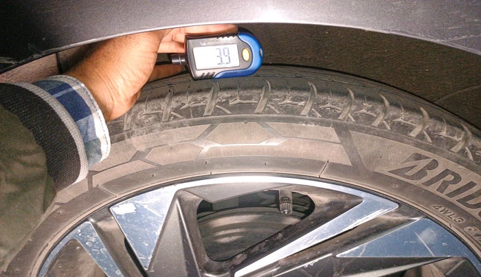 2020 Hyundai NEW I20 ASTA (O) 1.0 TURBO GDI DCT, Petrol, Automatic, 79,136 km, tyre