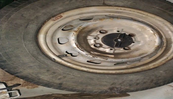 2012 Tata Indica Vista LS TDI, Diesel, Manual, 93,564 km, tyre