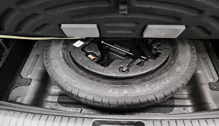 2017 Hyundai Creta E PLUS 1.4 DIESEL, Diesel, Manual, 76,336 km, tyre