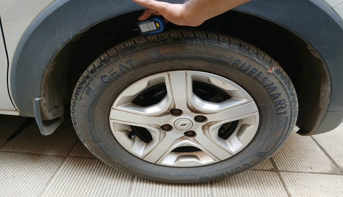 2019 Renault TRIBER RXZ, Petrol, Manual, 6,775 km, tyre