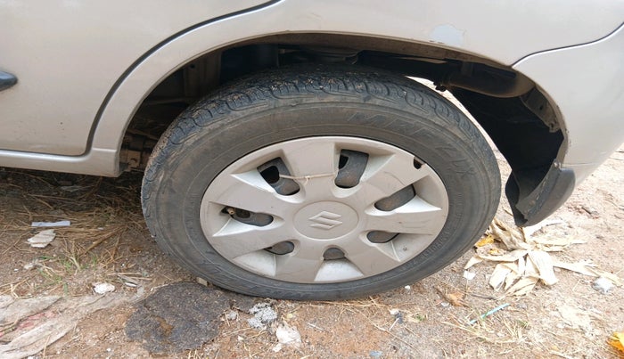 2014 Maruti Alto K10 VXI, Petrol, Manual, 89,368 km, tyre