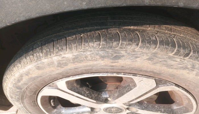 2022 Tata NEXON XZ PLUS PETROL SUNROOF, Petrol, Manual, 42,235 km, tyre