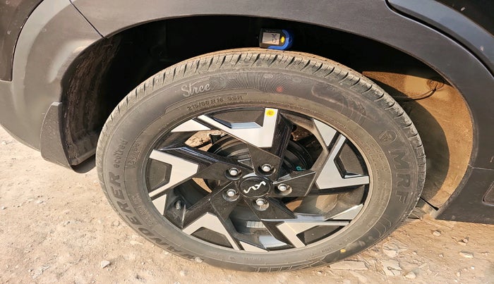 2025 KIA SONET HTK PLUS 1.0 TURBO PETROL IMT, Petrol, Manual, 3,455 km, tyre