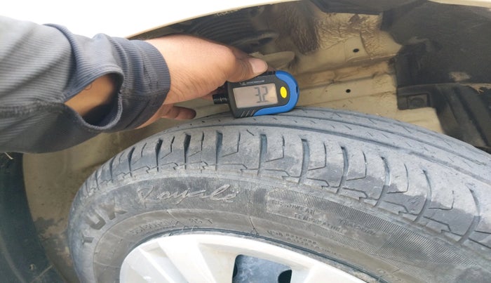 2014 Maruti Swift VDI, Diesel, Manual, 1,15,019 km, tyre