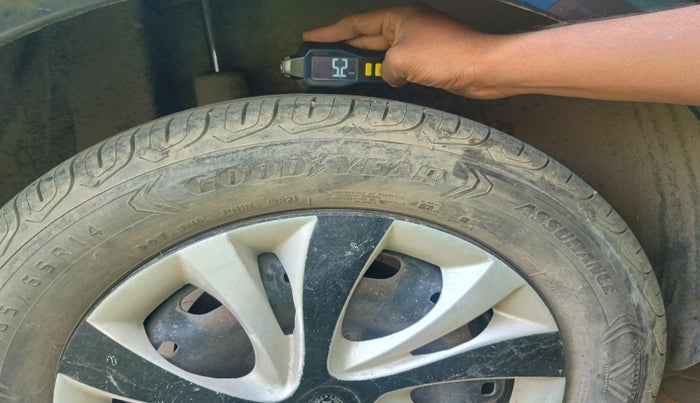 2014 Skoda Fabia AMBITION PLUS 1.2 TDI CR, Diesel, Manual, 67,001 km, tyre