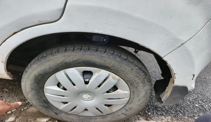 2013 Maruti Alto 800 LXI, Petrol, Manual, 1,40,286 km, tyre