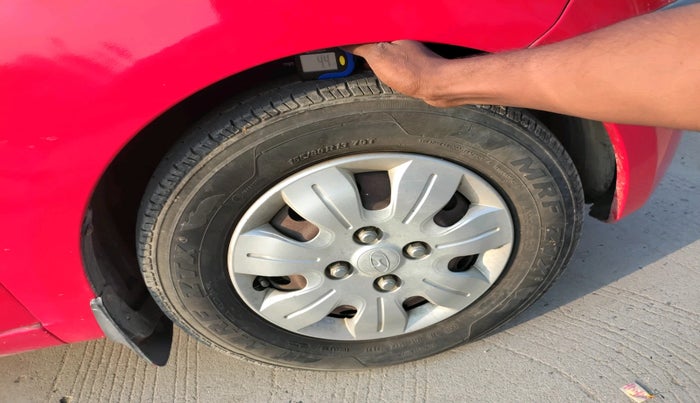 2010 Hyundai i10 SPORTZ 1.2, Petrol, Manual, 60,797 km, tyre