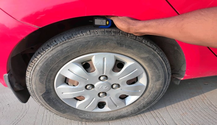 2010 Hyundai i10 SPORTZ 1.2, Petrol, Manual, 60,797 km, tyre