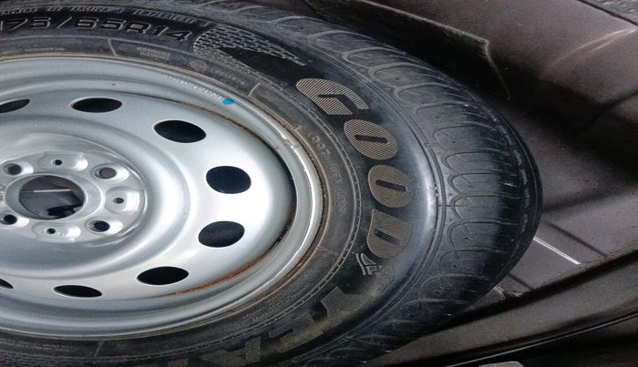 2017 Tata Tiago XZ DIESEL, Diesel, Manual, 83,937 km, tyre