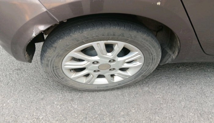 2017 Tata Tiago XZ DIESEL, Diesel, Manual, 83,937 km, tyre