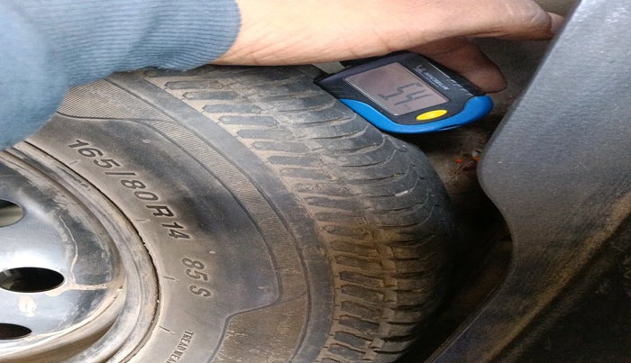 2013 Maruti Swift Dzire VXI, Petrol, Manual, 82,087 km, tyre