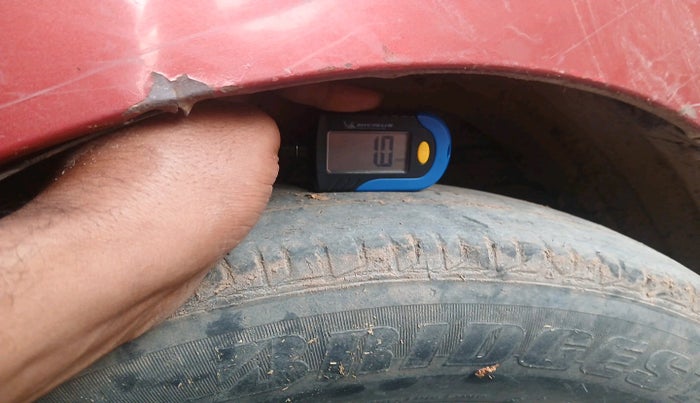 2010 Hyundai i10 MAGNA 1.1, Petrol, Manual, 70,076 km, tyre