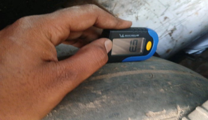 2010 Hyundai i10 MAGNA 1.1, Petrol, Manual, 70,076 km, tyre