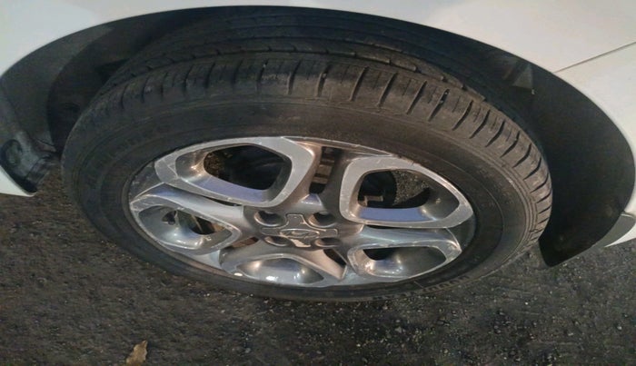 2020 Hyundai Elite i20 ASTA 1.2 (O), Petrol, Manual, 20,289 km, tyre