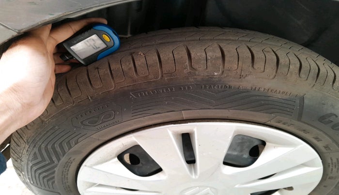 2014 Maruti Swift Dzire VDI, Diesel, Manual, 1,11,693 km, tyre