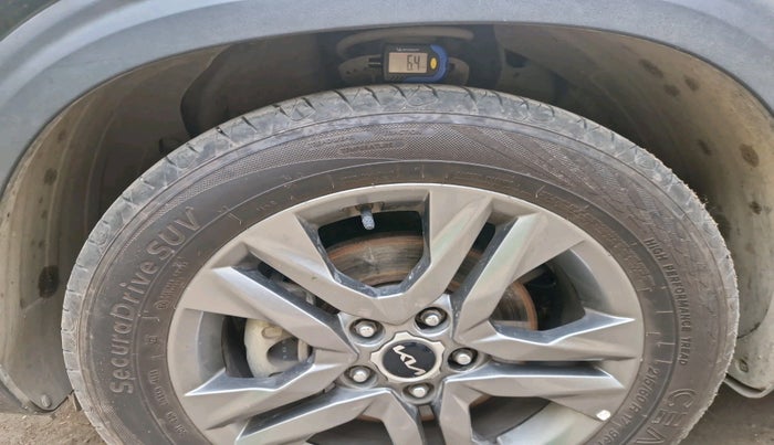 2022 KIA SELTOS HTX IVT 1.5 PETROL, Petrol, Automatic, 1,35,420 km, tyre