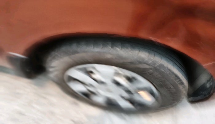 2021 Maruti New Wagon-R LXI CNG 1.0, Petrol, Manual, 53,455 km, tyre