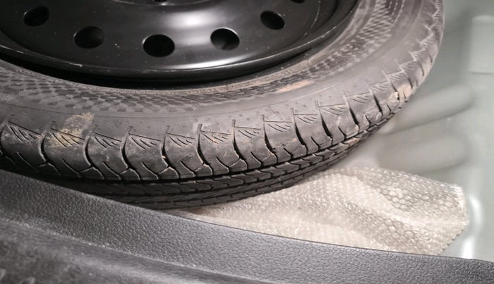 2023 Maruti Grand Vitara DELTA SMART HYBRID AT, Petrol, Automatic, 15,284 km, tyre