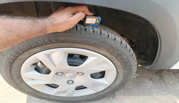 2025 Renault Kwid RXL(O) 1.0L, Petrol, Manual, 1,650 km, tyre