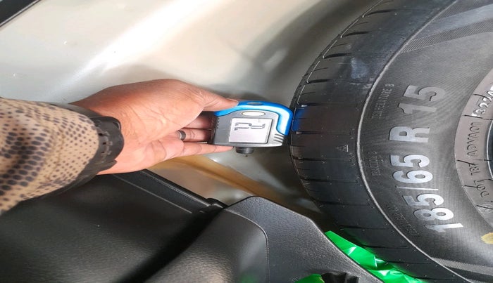 2024 Toyota Glanza V AMT, Petrol, Automatic, 12,943 km, tyre