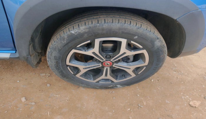 2021 Renault Duster RXZ 1.3 TURBO PETROL CVT, Petrol, Automatic, 35,524 km, tyre