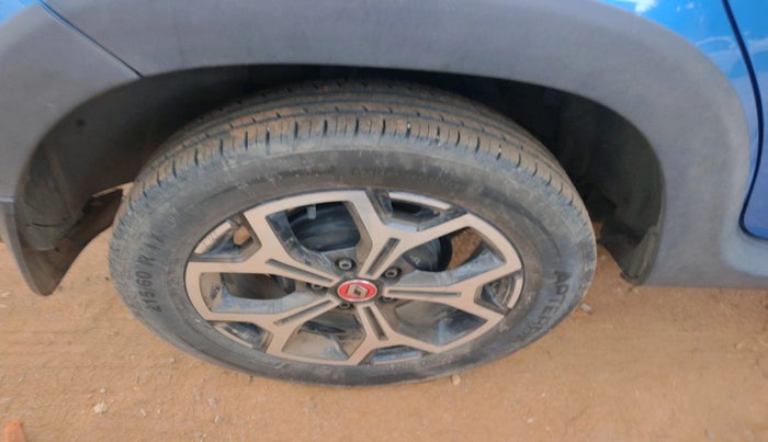 2021 Renault Duster RXZ 1.3 TURBO PETROL CVT, Petrol, Automatic, 35,524 km, tyre