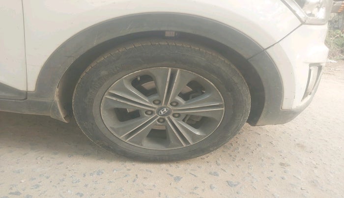 2016 Hyundai Creta SX PLUS AT 1.6 DIESEL, Diesel, Automatic, 89,603 km, tyre